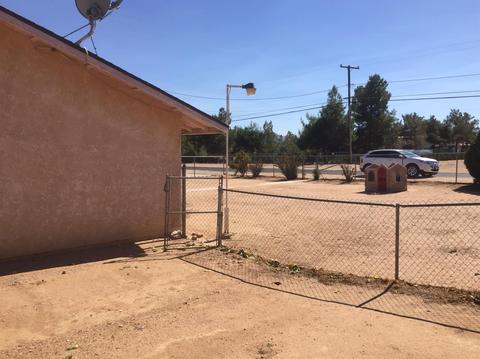 15170 S Joshua St S, Hesperia, CA 92345 photo 4