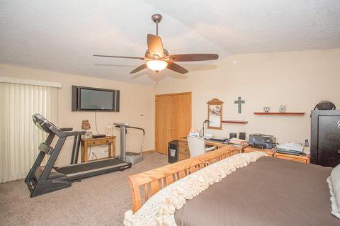 Undisclosed, Apple Valley, CA 92307 photo 18