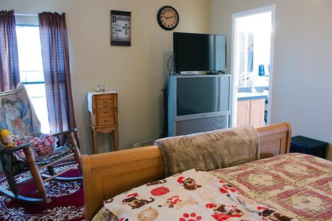 6830 Begonia Rd, Phelan, CA 92371 photo 12