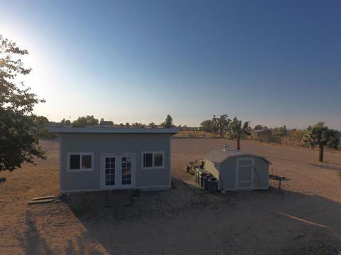 6830 Begonia Rd, Phelan, CA 92371 photo 23
