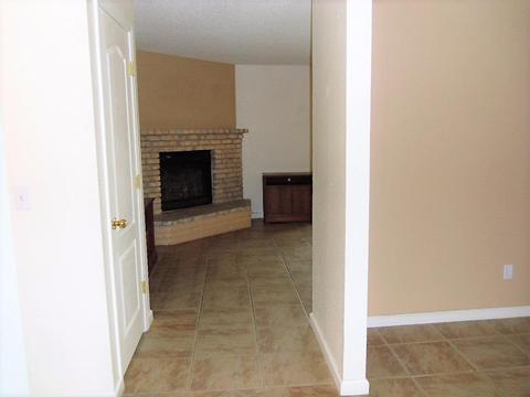 22787 Chipeta Rd, Apple Valley, CA 92307 photo 11
