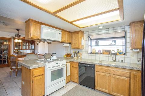7944 Montrose Ave, Hesperia, CA 92345 photo 14