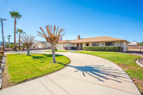 7944 Montrose Ave, Hesperia, CA 92345 photo 2