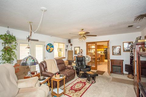 7944 Montrose Ave, Hesperia, CA 92345 photo 25