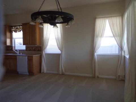 10955 Rockaway Glen Rd, Apple Valley, CA 92308 photo 4