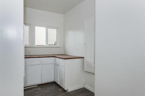 Undisclosed, Compton, CA 90220 photo 18