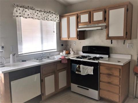 14469 Clemson Ct, Adelanto, CA 92301 photo 2