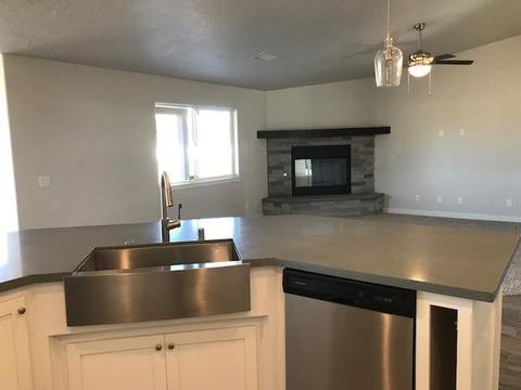 Undisclosed, Apple Valley, CA 92307 photo 6