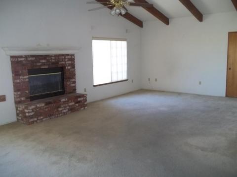 11874 Wapato Rd, Apple Valley, CA 92308 photo 5