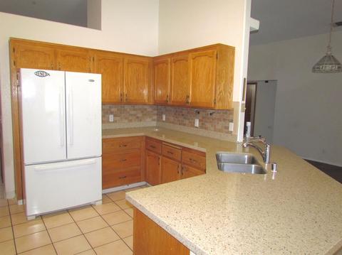14366 Bochee Rd, Apple Valley, CA 92307 photo 7