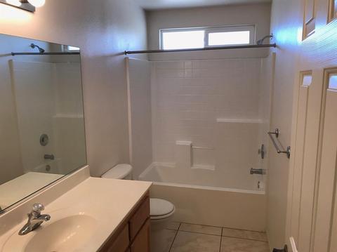 16564 Pawnee Rd, Apple Valley, CA 92307 photo 10