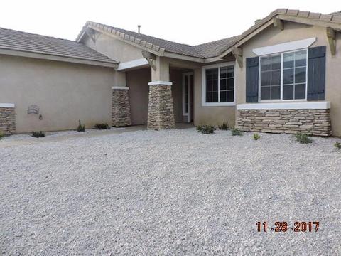 11776 Cliffrose Ct, Adelanto, CA 92301 photo 3