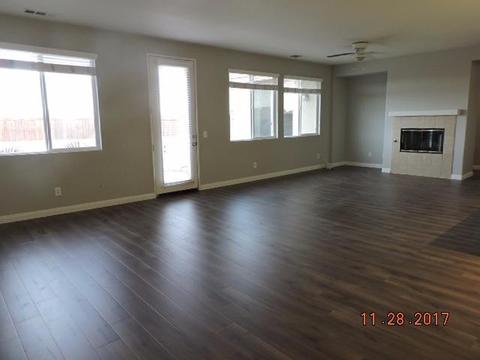 11776 Cliffrose Ct, Adelanto, CA 92301 photo 5