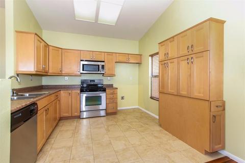 11018 Pemberton Way, Adelanto, CA 92301 photo 8