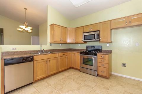 11018 Pemberton Way, Adelanto, CA 92301 photo 9