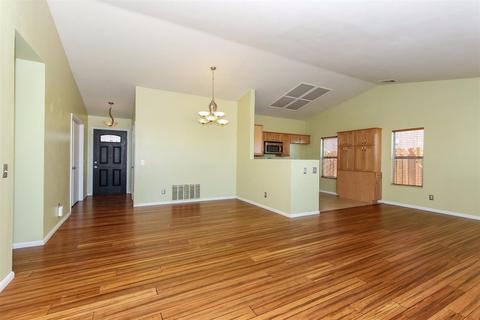 11018 Pemberton Way, Adelanto, CA 92301 photo 2