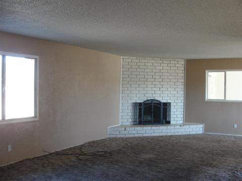 Undisclosed, Apple Valley, CA 92308 photo 2