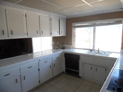 Undisclosed, Apple Valley, CA 92307 photo 4