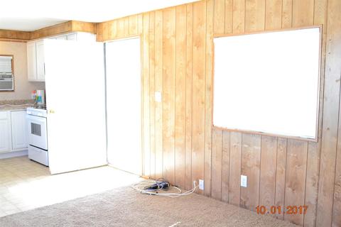 6376 Coyote Rd, Phelan, CA 92371 photo 5