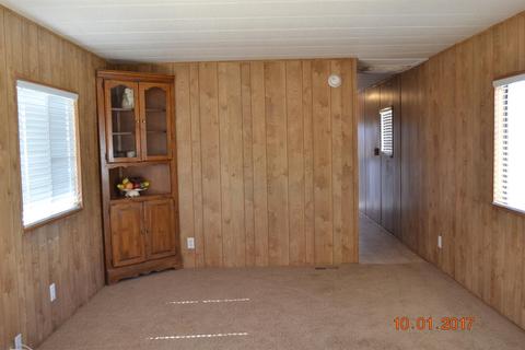 6376 Coyote Rd, Phelan, CA 92371 photo 6