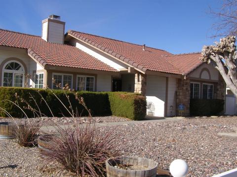 13576 Cuyamaca Rd, Apple Valley, CA 92308 photo 1