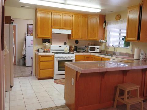 22321 Rush Rd, Apple Valley, CA 92308 photo 5