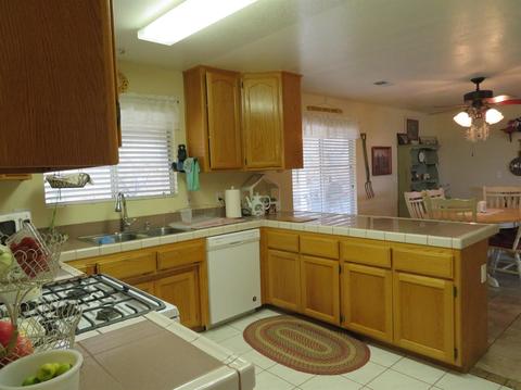 22321 Rush Rd, Apple Valley, CA 92308 photo 6