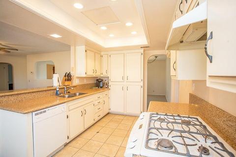 19526 Roanoke Rd, Apple Valley, CA 92307 photo 5