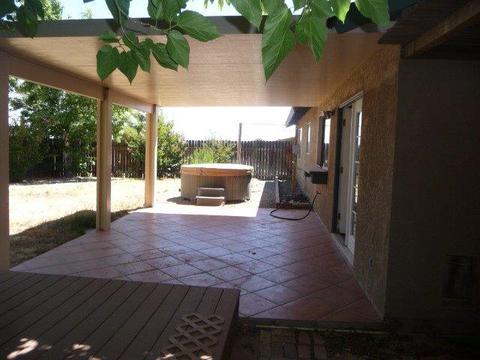 17748 Seaforth St, Hesperia, CA 92345 photo 4