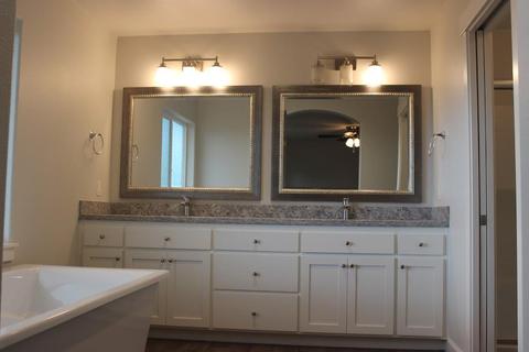 Undisclosed, Apple Valley, CA 92307 photo 4