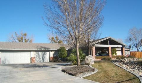 14917 Riverside Dr, Apple Valley, CA 92307 photo 5