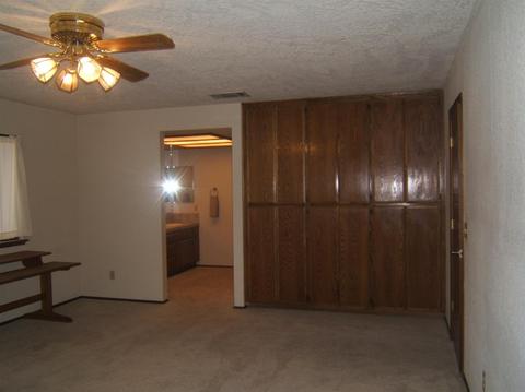 14917 Riverside Dr, Apple Valley, CA 92307 photo 36