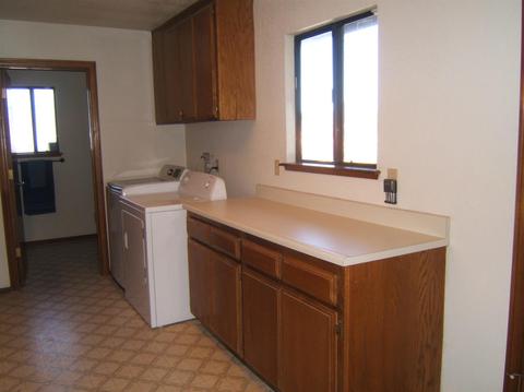 14917 Riverside Dr, Apple Valley, CA 92307 photo 27