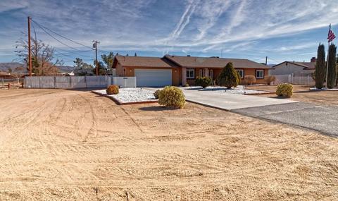 12377 Omak Rd, Apple Valley, CA 92308 photo 4