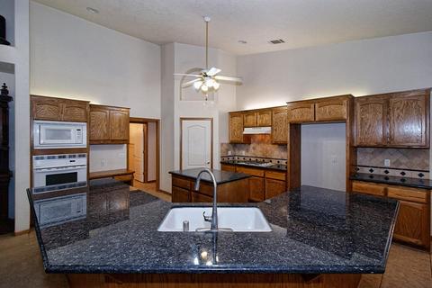 26370 Laramie St, Apple Valley, CA 92308 photo 9