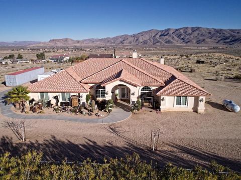 26370 Laramie St, Apple Valley, CA 92308 photo 1