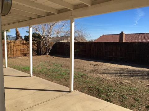 12251 Shadow Dr, Victorville, CA 92392 photo 3