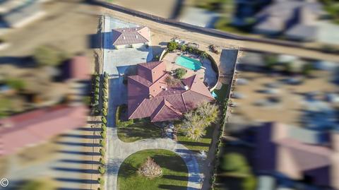 14675 Genesee Rd, Apple Valley, CA 92307 photo 2