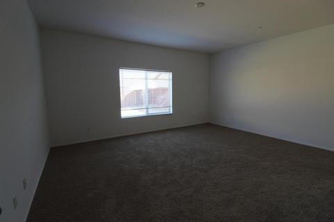 14327 Sun Valley St, Adelanto, CA 92301 photo 16