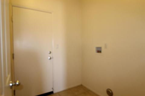 14327 Sun Valley St, Adelanto, CA 92301 photo 26