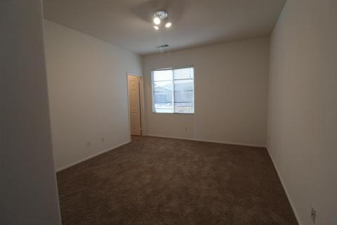 14327 Sun Valley St, Adelanto, CA 92301 photo 19