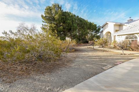 12430 Beekley Rd, Phelan, CA 92371 photo 51