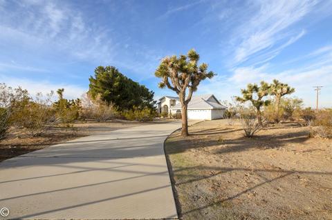 12430 Beekley Rd, Phelan, CA 92371 photo 48