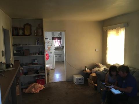 690 Nancy St, Barstow, CA 92311 photo 2