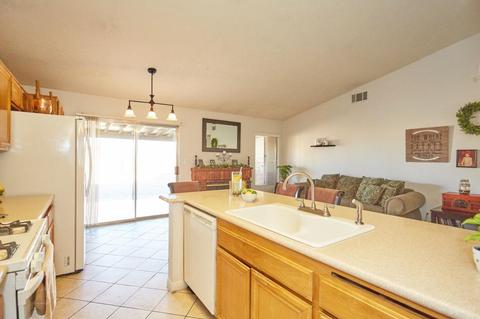 11238 Villa St, Adelanto, CA 92301 photo 16