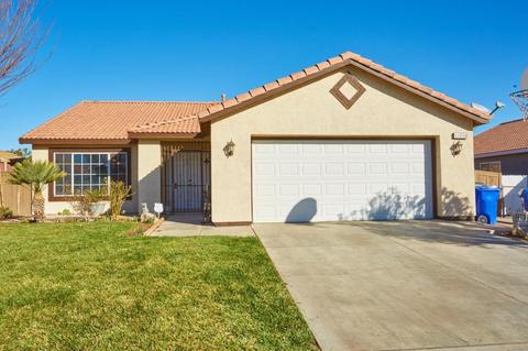 11238 Villa St, Adelanto, CA 92301 photo 1