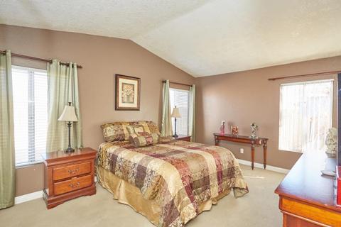 11238 Villa St, Adelanto, CA 92301 photo 17