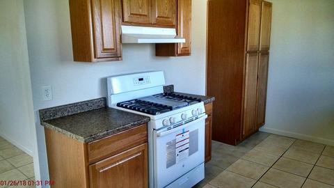 22320 Miramot Rd, Apple Valley, CA 92308 photo 9