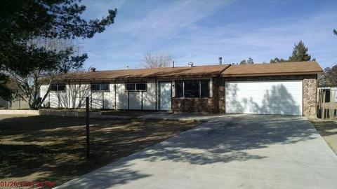 22320 Miramot Rd, Apple Valley, CA 92308 photo 2
