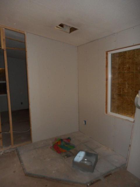 32180 Richard Rd, Lucerne Valley, CA 92356 photo 6